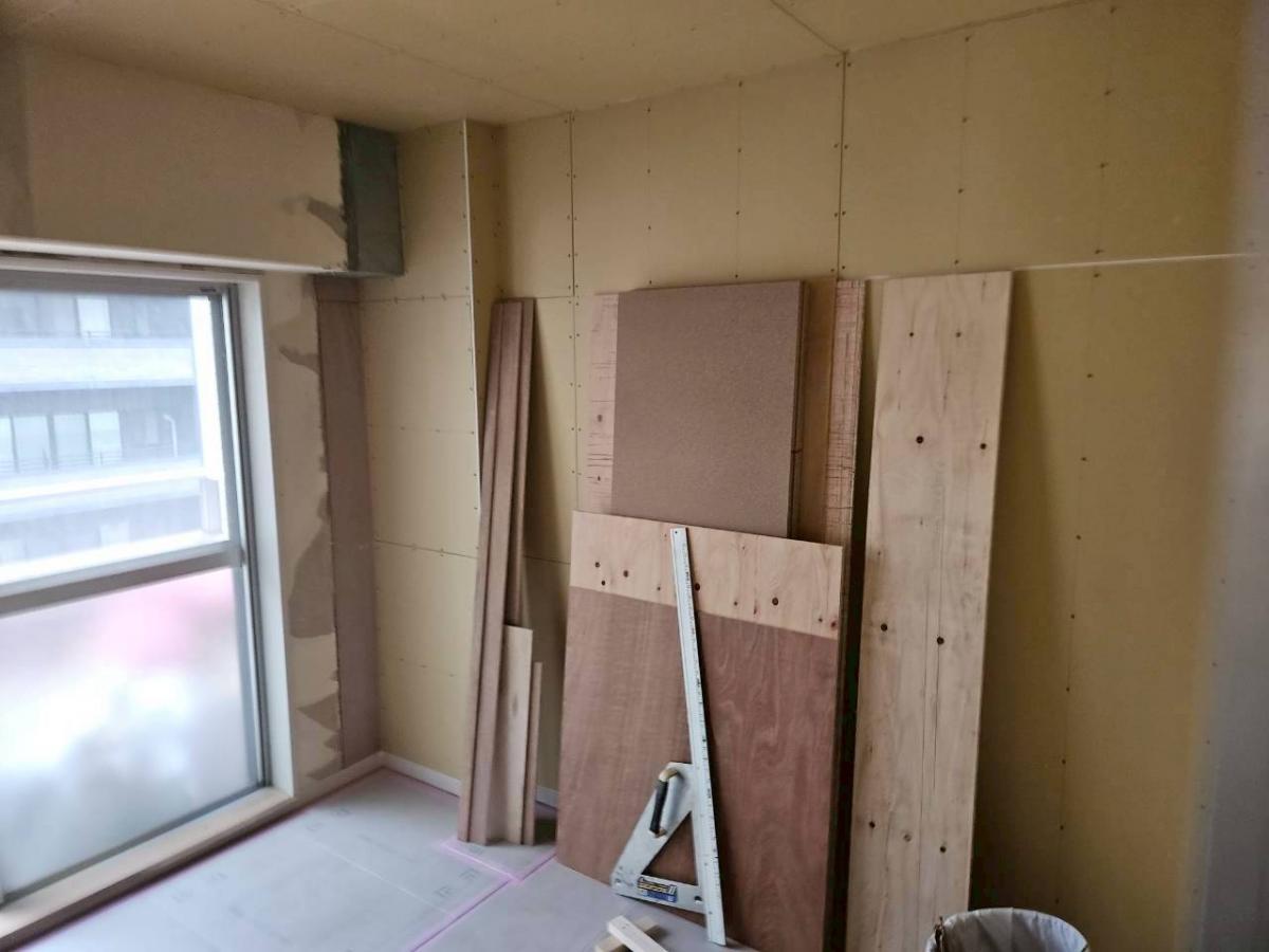 壁の造作工事中②